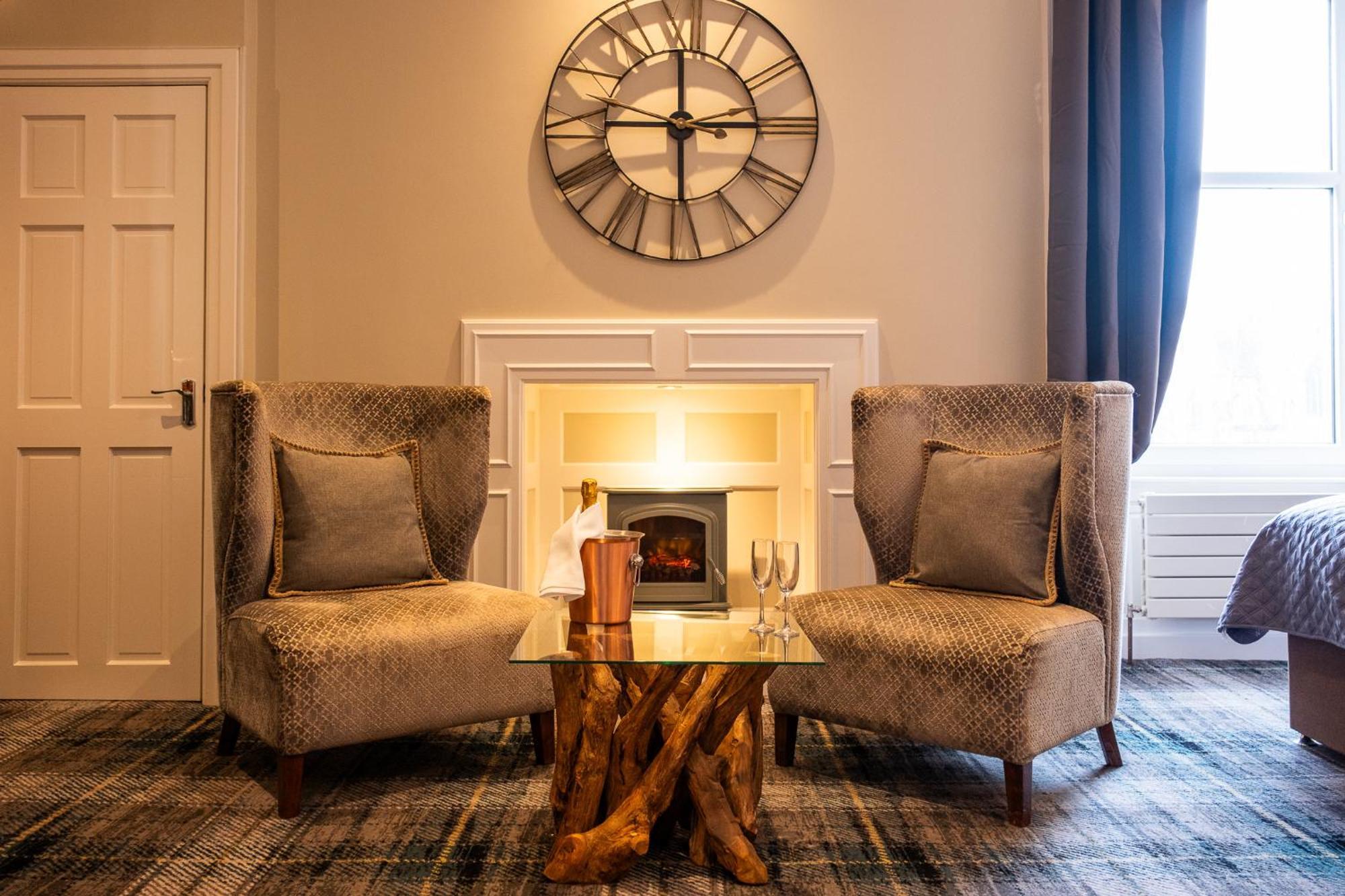 Glen Mhor Hotel At Uile-Bheist 'Brewstillery' Inverness Dış mekan fotoğraf