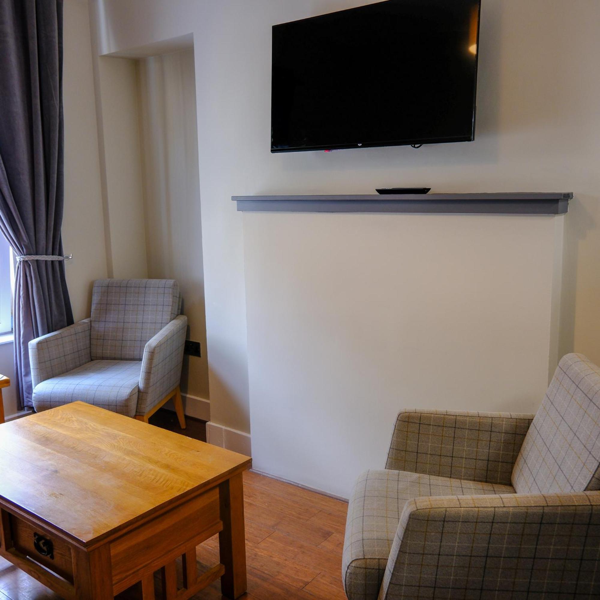 Glen Mhor Hotel At Uile-Bheist 'Brewstillery' Inverness Dış mekan fotoğraf